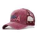 Casquette trucker USA rouge délavé avec broderie drapeau et filet à l'arrière - Bordeaux