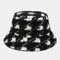 Detail of checkered teddy fleece bucket hat showing thick plush texture and warm material - M (56-58cm) / Houndstooth Black