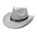 Detail van zilveren glitter cowboyhoed met bruine leren band en turquoise stenen accent - M (56-58cm) / Zilver