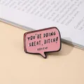 Broche de burbuja de esmalte rosa en aleación con medidas de 2,5x3,0cm para ropa - Broche de Burbuja Motivacional Rosa