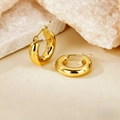 Créoles épaisses plaquées or 18 carats avec fermoir à charnière sur socle en pierre - Clip à Charnière - Rond / 20mm / Or