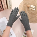 Gants d'hiver en tricot gris foncé avec bordure rose et doigts tactiles chauds - Bordure Triple Ligne Femme - Poil de Lapin Gris