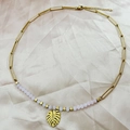 Bohemian 18k gold monstera leaf necklace with pink beads and paperclip chain - Pink