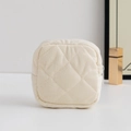 Tragbare beige gesteppte Cord-Tasche für Damenbinden und kleine Kosmetikartikel - Cord Weiß
