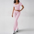 Set rosa Y2K con crop top a scollo quadrato e pantaloni a zampa a vita alta - S / Rosa