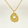 Chic gold bubble letter pendant necklace with smooth metallic finish and fine box chain - Letter O / Gold