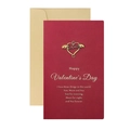 Tarjeta de San Valentín granate con amuleto de corazón dorado y sobre de kraft - Corazón Alas de Ángel / Rojo