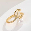 18K Goldring mit Tulpenblüte, Opal und Perle im eleganten, offenen Design für Damen - 18K Vergoldet Weiß Tulpe Katzenaugenstein Ring