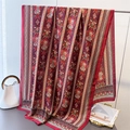 Élégante écharpe en soie rouge vintage avec imprimés bohèmes et style châle long chic - 180*80cm / Rouge (XD4-2)