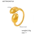 Open ring met gewatteerde textuur, 18k verguld titaniumstaal, maat 7 en 0,8 cm breed - Eén Maat US 7 / Gewatteerde Textuur (A877-Goud)