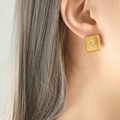 Golden square stud earrings with textured surface and heart-shaped diamond for women - Gold White Zircon Earrings