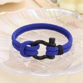Bracelet cordon Milan bleu avec boucle fer à cheval en acier noir, bijou homme tendance. - Style Carte Pour Maman / Circonférence 19 cm / Bleu saphir