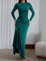 Slim fit long sleeve dark green maxi dress with ruched details and asymmetrical side slit - S / Green
