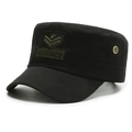 Μαύρο στρατιωτικό καπέλο flat top με κέντημα Air Force και μεταλλικές οπές - Ρυθμιζόμενο / Κεντητό-Μαύρο