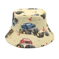 Dettaglio di un cappello a secchiello in cotone con motivi monster truck e cuciture rinforzate - M (56-58cm) / Beige