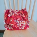 Détail du sac à lunch rouge à motif de vagues japonaises en coton épais durable - Vague Rouge