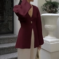 Eleganter weinroter Strickcardigan mit Goldknopf und weiten Laternenärmeln - S / Burgunderrot