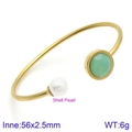 Bracelet jonc ouvert doré avec une pierre verte facettée et une perle de nacre - Style Gemme Verte Or (KB123057-K)