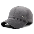 Berretto da baseball uomo in velluto a coste grigio scuro con paraorecchie e stemma - Regolabile / Grigio