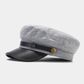 Macro shot of black leather brim with litchi texture and golden button on a grey newsboy cap - M (56-58cm) / Light Gray
