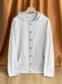 Dettaglio della trama in lino bianco e dei bottoni su questa camicia con cappuccio da uomo - S / Bianco