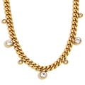 Collar de cadena cubana dorada con colgantes de circonita redonda en fondo blanco - Dorado (Colgante de Strass Redondo)
