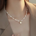 Rice freshwater pearl necklace with gold heart pendant and small gold beads - Pearl Gold Bead Golden Heart Style (O-d-030)