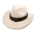 Détail du chapeau de cowboy en laine avec boucle longhorn en bronze et rivets - M (56-58cm) / Beige