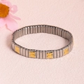 Elastisches Edelstahlarmband mit goldenen Schmetterlingen und zweifarbigem Metalldesign - K0901-Goldener Schmetterling Silber Glied