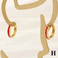 Detail of 18K gold-plated hoop earrings with red enamel on a stylized gold stand - 3*15mm / Red