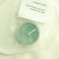 Green scented tealight candle in transparent bag with minimalist gift label tag - Dark Green (Pomelo Green Tangerine)
