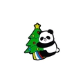 Broche panda mignon avec sapin de Noël en émail pour décoration de vêtements - Panda Embrassant le Sapin de Noël (CZ2288-3)