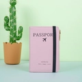 Rosafarbene Passhülle mit Gummiband und Goldreißverschluss, minimalistische Reisebörse - Rosa