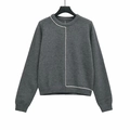 Pull gris en maille à col rond avec coutures contrastées blanches et bords-côtes - S / Gris