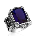 Anello gotico da uomo con pietra preziosa blu rettangolare e finitura in acciaio retro - Taglia US 7 / Zaffiro