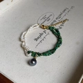 Baroque bracelet with white pearls, green faceted beads and grey pearl pendant - Malachite Freshwater Pearl Bracelet