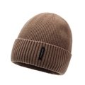 Bonnet d'hiver en maille côtelée kaki foncé avec écusson logo de marque NY&JA - Taille unique / Kaki