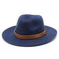 Détail d'un chapeau fedora en paille bleu marine avec ruban en similicuir marron - M (56-58cm) / Bleu marine