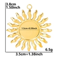 Colgante sol de acero inoxidable 304 para joyería DIY con detalles bañados en oro 18k - Dorado