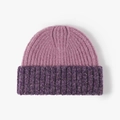 Gorro de punto para mujer en bloque de color morado claro y oscuro con lana suave - Púrpura Claro Cosido Púrpura Oscuro (23B067)