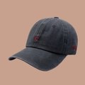 Cappellino da baseball vintage grigio scuro con lettera C ricamata in rosso e dettaglio 1998 - Regolabile / Nero