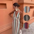 Abito lungo in maglia con scollo a V e motivi a onde colorate per vacanze al mare - S / Come mostrato