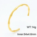 Bracelet jonc ouvert en acier titane doré en forme de bambou au design minimaliste poli - Bangle / Doré