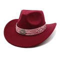 Dettaglio cappello cowboy lana bordeaux con fibbia in metallo floreale e cinturino - M (56-58cm) / Borgogna