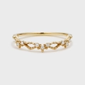 Macro shot of V-shaped golden ring with sparkling cubic zirconia in vintage style - US Size 5 / Hollow V-Shape Matching Ring