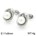 Pendientes de acero plateado y perla con forma orgánica, de 11x8mm y peso de 4g - Pendientes color acero
