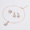Details von Goldschmuck-Set mit rechteckigen klaren Zirkon-Anhängern und Kristallen - Weiß (Set)