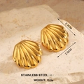 Golden shell earrings in stainless steel for beach travel measuring 2.9cm by 2.9cm - Shell Style (1618)