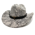 Dettaglio della trama a serpente del cappello da cowboy con fibbia a testa di toro - M(56-58cm) / Motivo Serpente Grigio