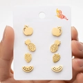 Set de 4 pares de pendientes de acero inoxidable dorado con formas de frutas como fresa y piña - Dorado